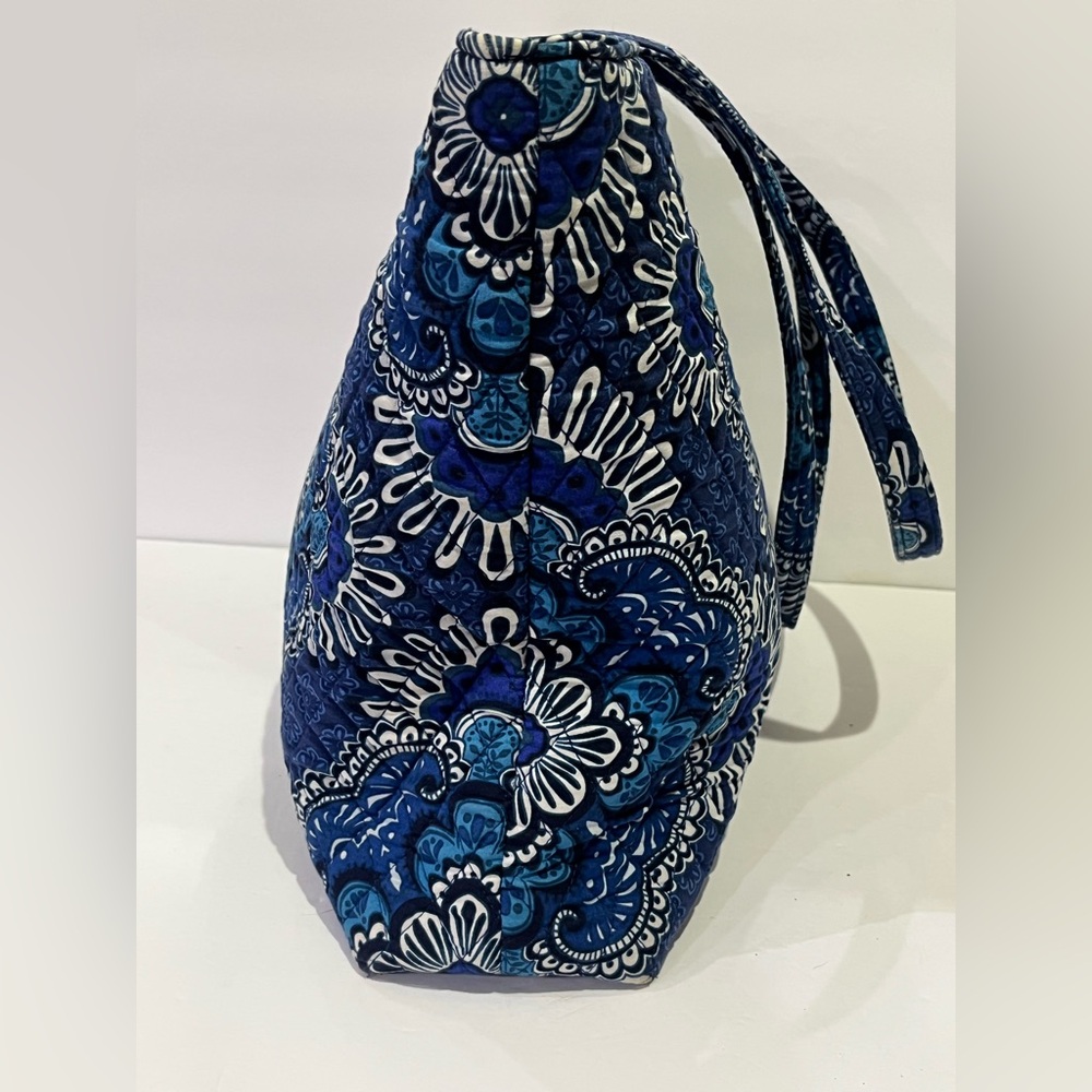 Vera Bradley Blue Floral Quilted Tote - Picture 3 of 9